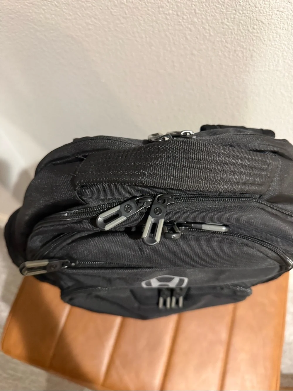 N/A official samsonite
